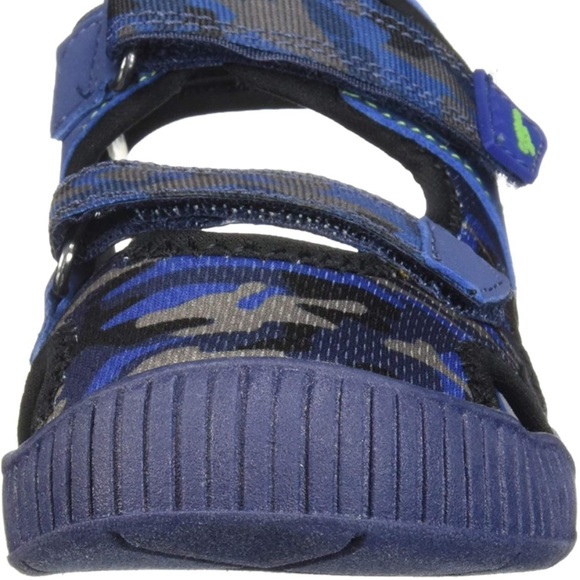 Light-up Sandals - Picture 3 of 7